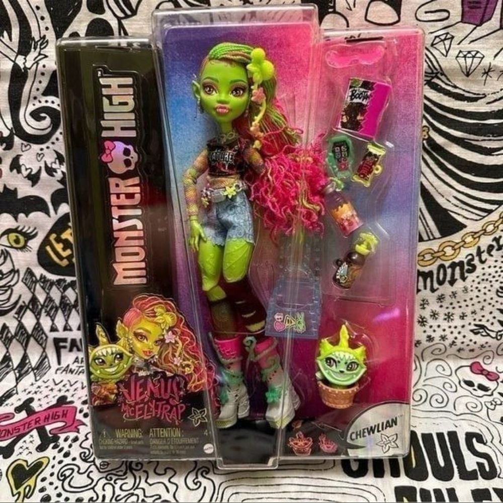 Monster High VENUS MCFLYYRAP Doll